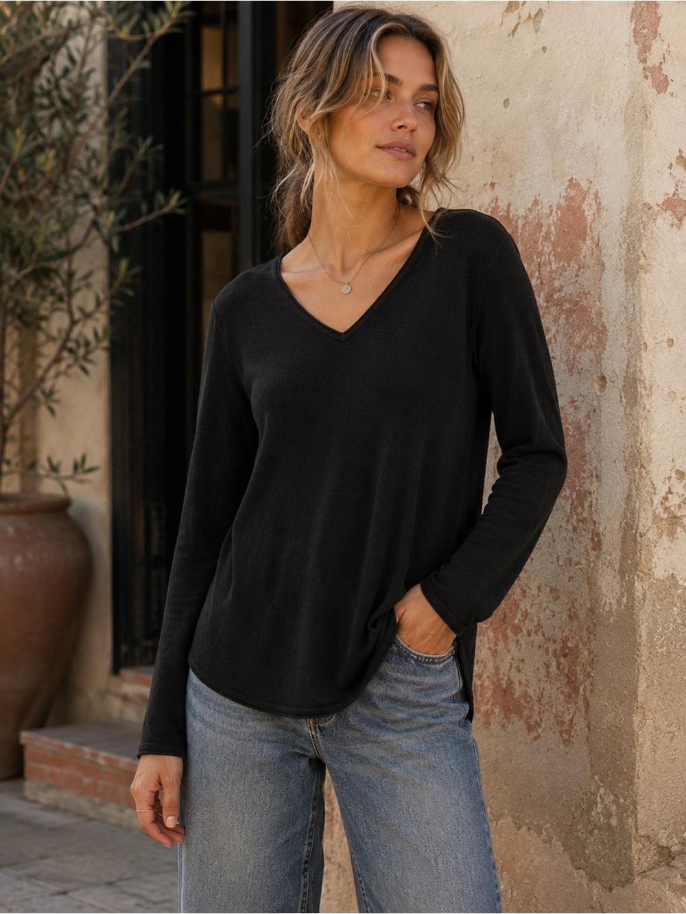Marled Reunited Clothing Black V Neck Sweater Size L High Low Hem